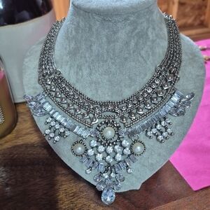 Elegant Silver Statement Necklace